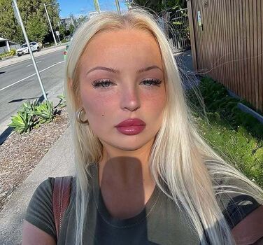 Full leaked Holly harrington private onlyfans photo