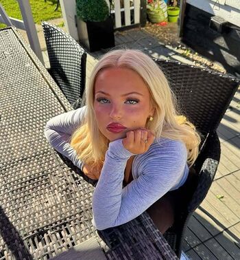 Full leaked Holly harrington private onlyfans photo