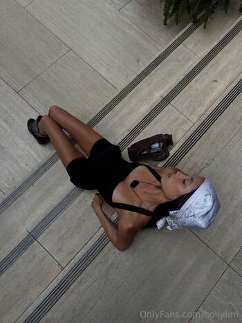 Full leaked Holly lim  page private onlyfans photo