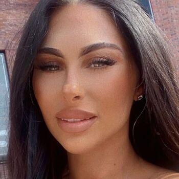 Full leaked Holly louise page private onlyfans photo
