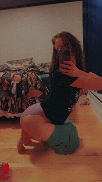 Holybunnyxxx