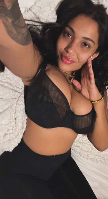 Full leaked Honey isabel private onlyfans photo