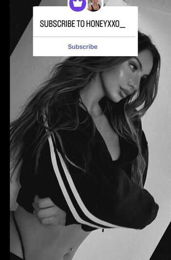 Full leaked Honeyxxo private onlyfans photo