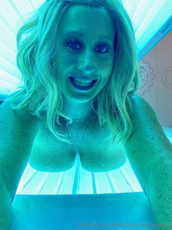 Full leaked Hotmom private onlyfans photo