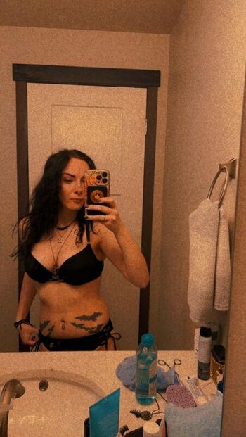 Full leaked Hycin private onlyfans photo