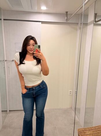 Full leaked Hyunji queen private onlyfans photo