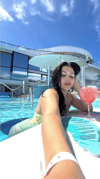 Full leaked Iamsofiabella page private onlyfans photo