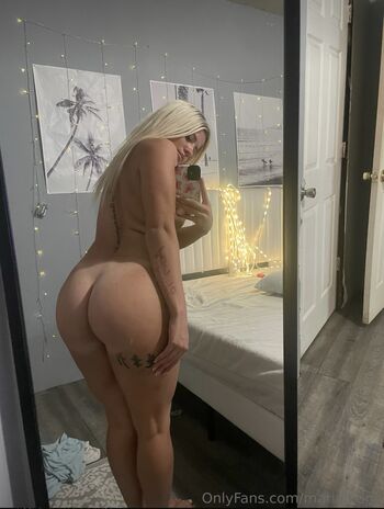 Full leaked Iitsmariiah private onlyfans photo