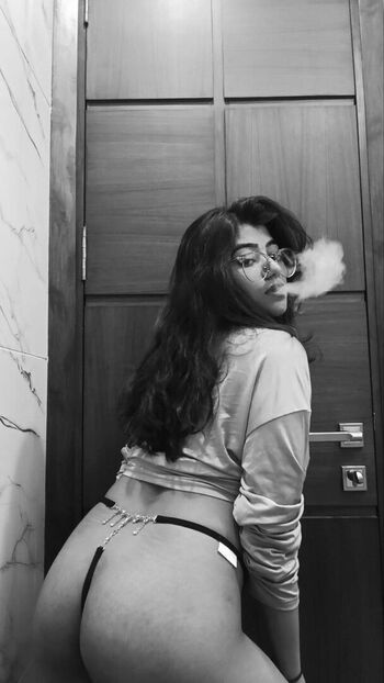 Full leaked Indian exhibition private onlyfans photo