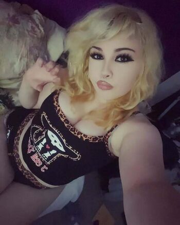Full leaked Iownguns private onlyfans photo