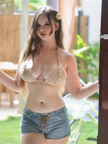 Full leaked Isabella ardley private onlyfans photo