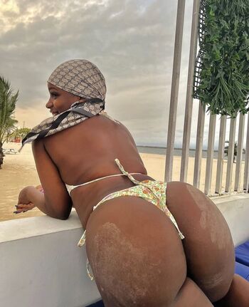Full leaked Isabella bbnaija private onlyfans photo
