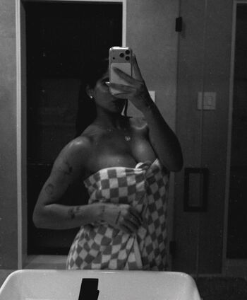 Full leaked Isabella ladera private onlyfans photo