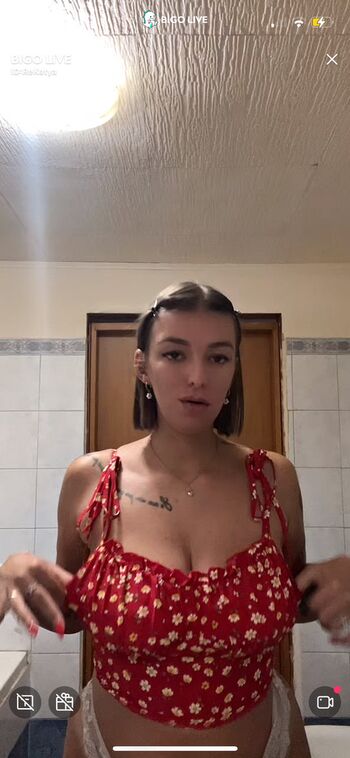 Italian Girls
