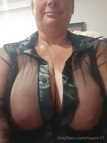 Full leaked Itsasin private onlyfans photo