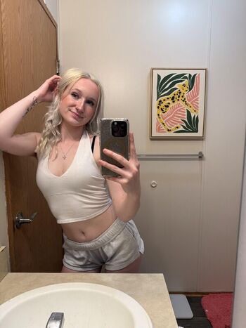 itshallie