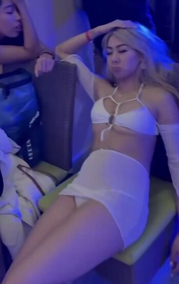 Full leaked Itsjenniboop private onlyfans photo