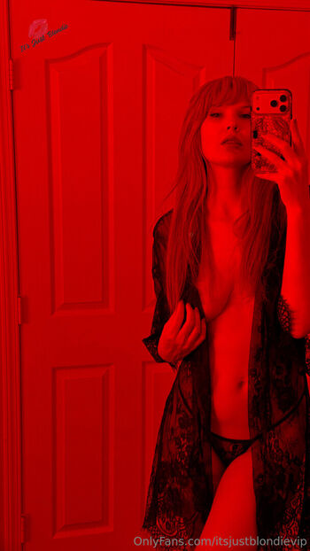 Itsjustblondie -Itsjustashley13