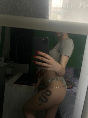 Full leaked Iuahnaa private onlyfans photo