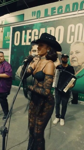Iza Cantora