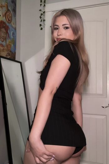 Full leaked Izzy rivas private onlyfans photo