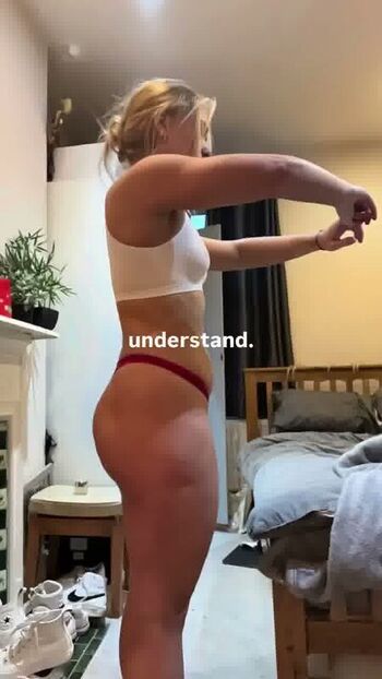Full leaked Izzy swin private onlyfans photo