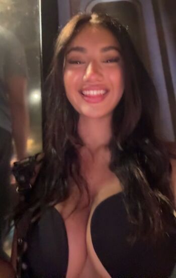 jasmine_lillyyyy