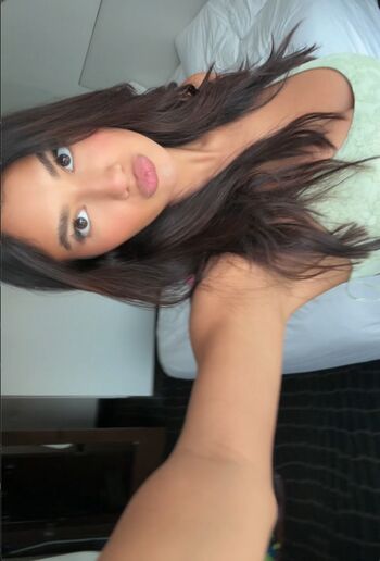 jasmine_lillyyyy