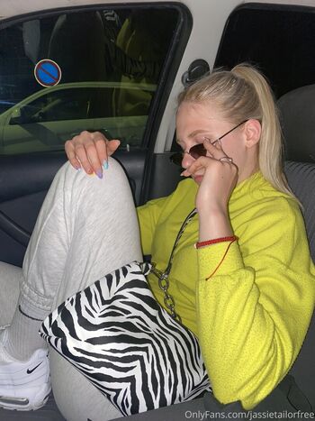Full leaked Jassietailorfree private onlyfans photo