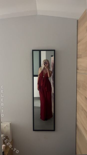 Full leaked Jellina ly private onlyfans photo