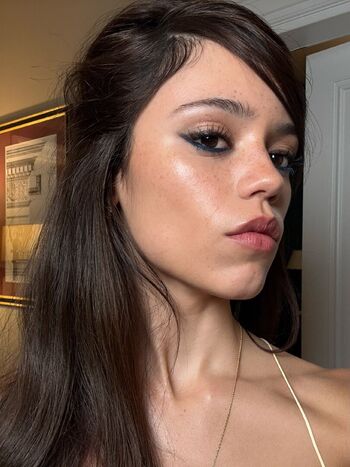 Full leaked Jenna ortega private onlyfans photo