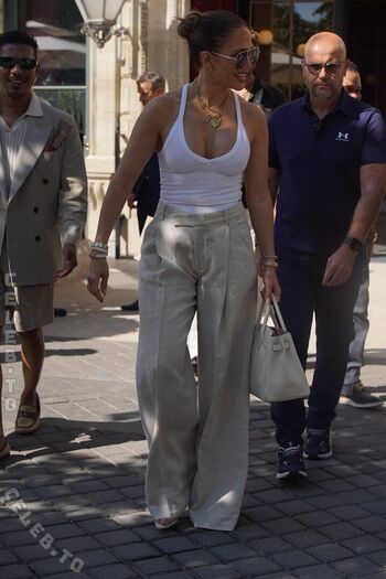 Jennifer Lopez
