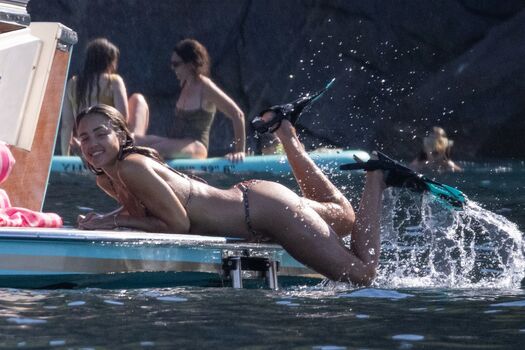 Jessica Alba