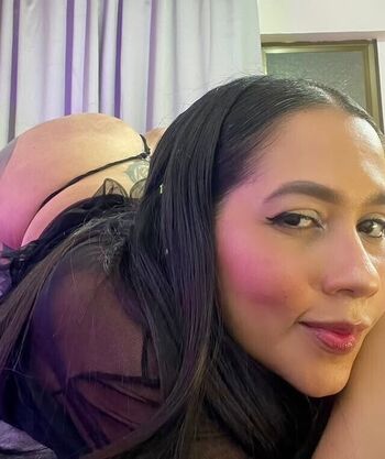 Full leaked Jhoanitacat private onlyfans photo