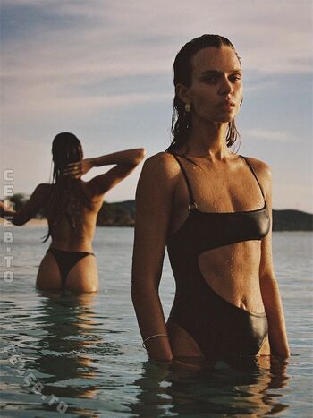Josephine Skriver