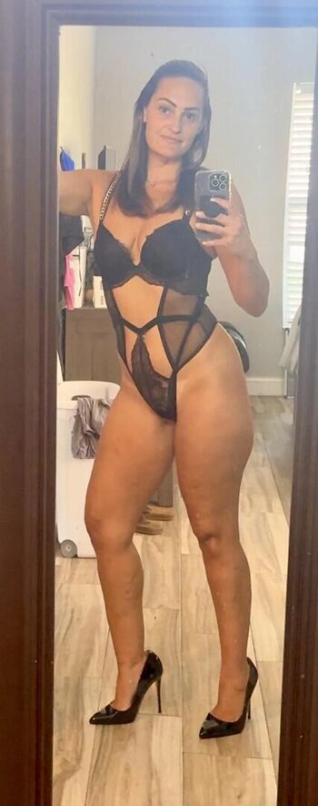 Full leaked Julia martin private onlyfans photo