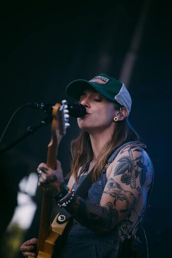 Full leaked Julien baker page private onlyfans photo
