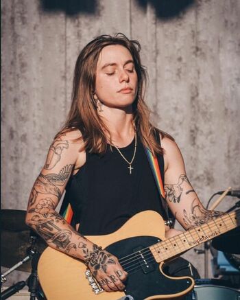 Full leaked Julien baker private onlyfans photo