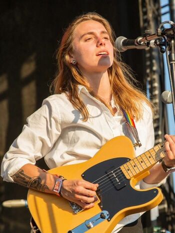 Full leaked Julien baker private onlyfans photo