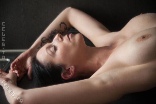 Full leaked Juliette desens private onlyfans photo