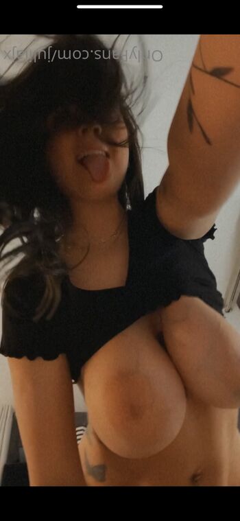 Full leaked Juliiajx private onlyfans photo