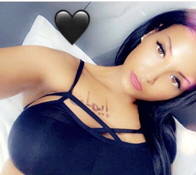 Full leaked Karima la rbz private onlyfans photo