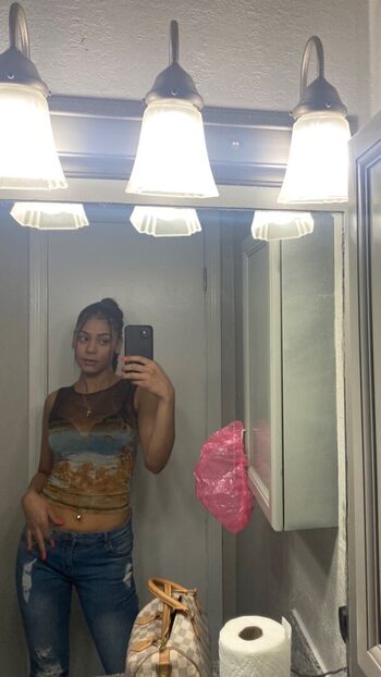 Full leaked Karrahbooo private onlyfans photo
