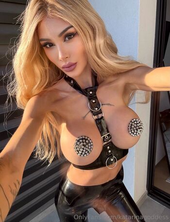 Full leaked Katarinagoddess private onlyfans photo