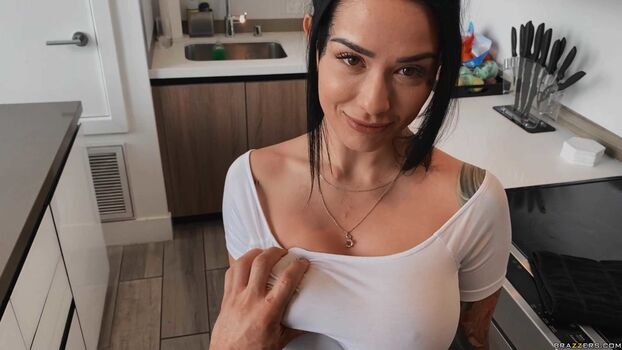Katrina Jade
