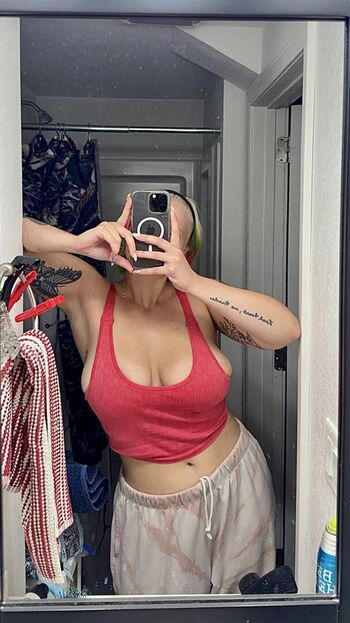 Full leaked Kaylacreated private onlyfans photo