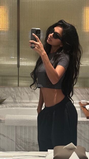 kelliexny