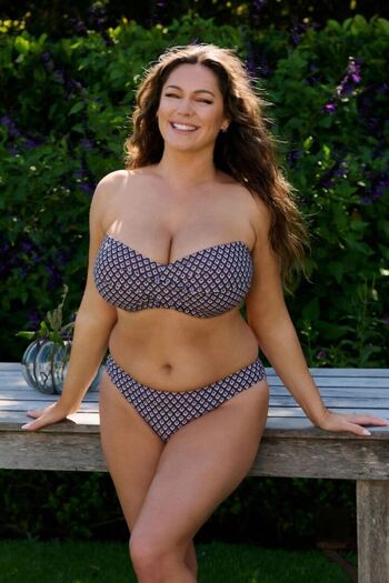 Kelly Brook