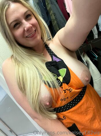 Full leaked Kelsey mae private onlyfans photo