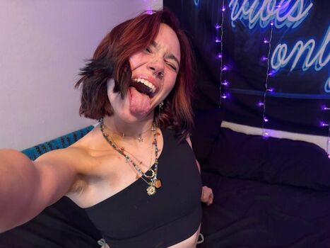 Full leaked Kennlilynn private onlyfans photo
